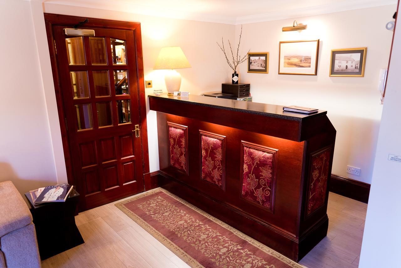 Leys Hotel Aberdeen Buitenkant foto